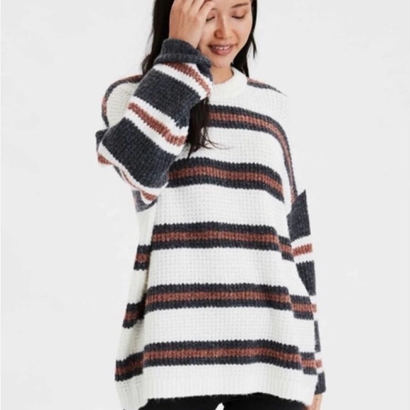 🦋 $10 American Eagle Striped Waffle Knit Sweater - Picture 2 of 7